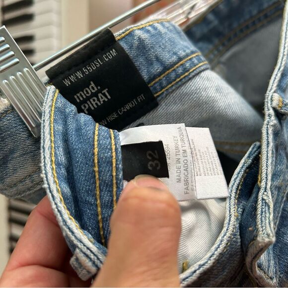 Fifty five Diesel Stylish Light Blue Men's Skinny Jeans 32 4 Button Fly - Picture 9 of 16